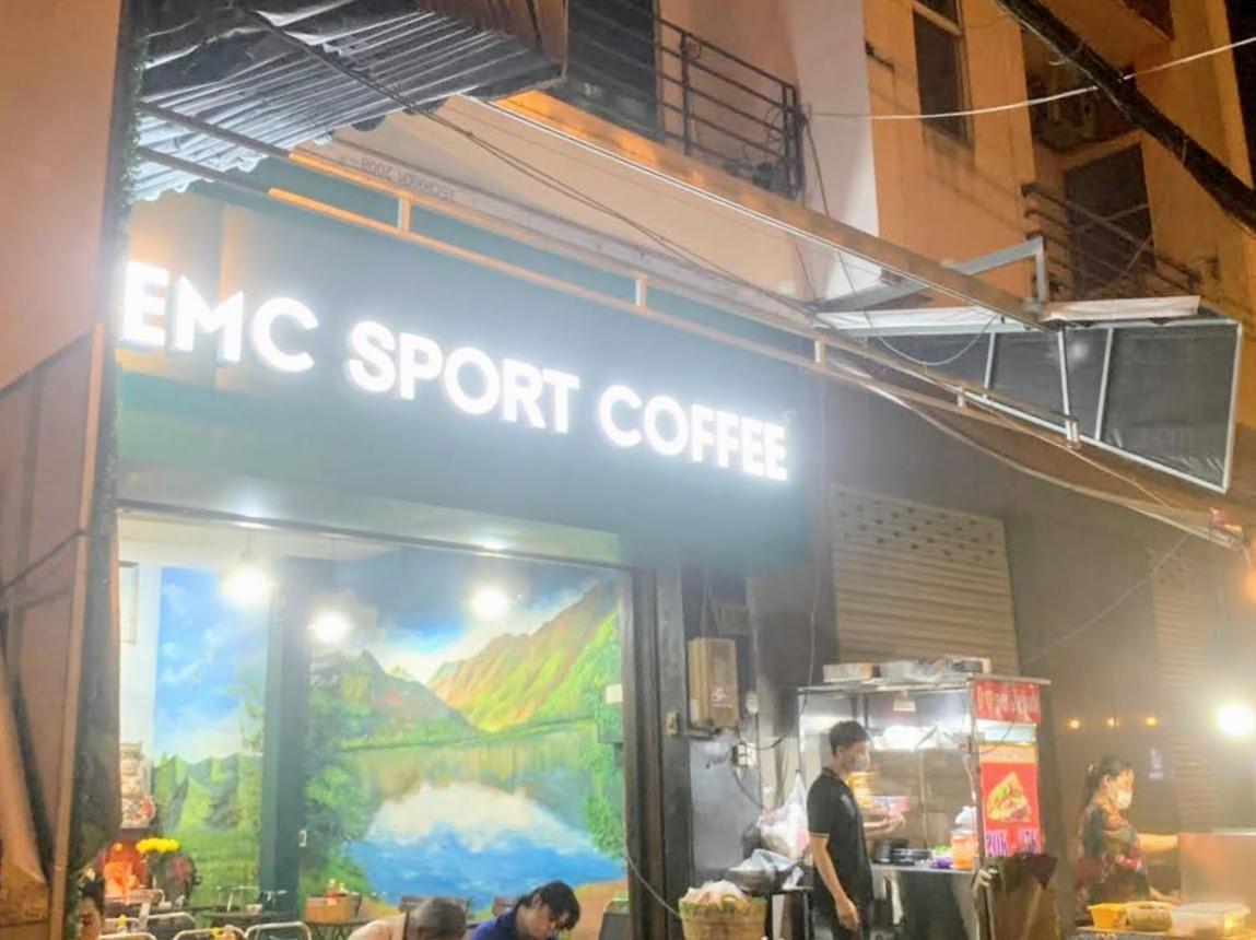 Khách sạn hẻo lánh Aloha - Centre *
